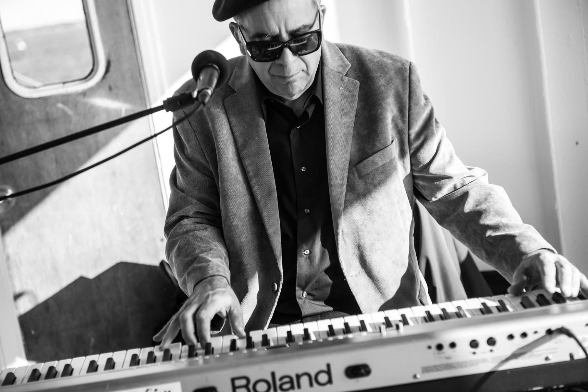 Shrimp City Slim playing keyboard
